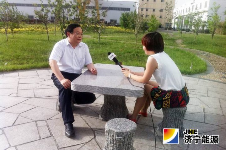 霄云煤矿赵光明接受拼搏在线官方网站-拼搏（中国）
电视台记者专访