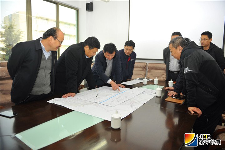 图二：2019年2月11日，拼搏在线官方网站-拼搏（中国）公司党委副书记、总经理张广宇到运河煤矿检查指导工作 .jpg