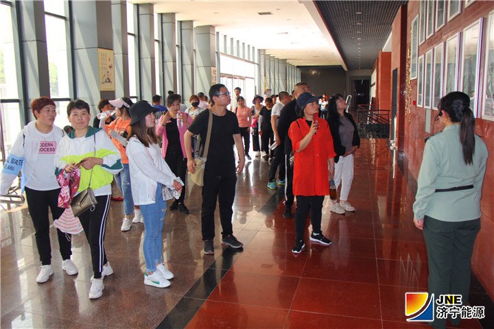 5月13日，落陵盛源公司组织员工到鲁西南战役纪念馆参观学习02.jpg