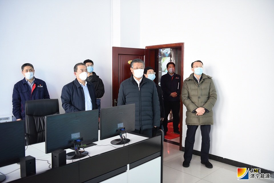 2020年2月12日，拼搏在线官方网站-拼搏（中国）
市人大副主任张玉华到金桥煤矿督导防疫和生产工作（王海峰 摄）.jpg