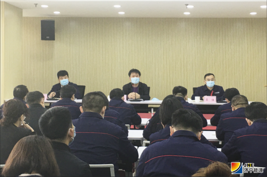 闵维到拼搏在线官方网站-拼搏（中国）两家权属企业检查指导工作