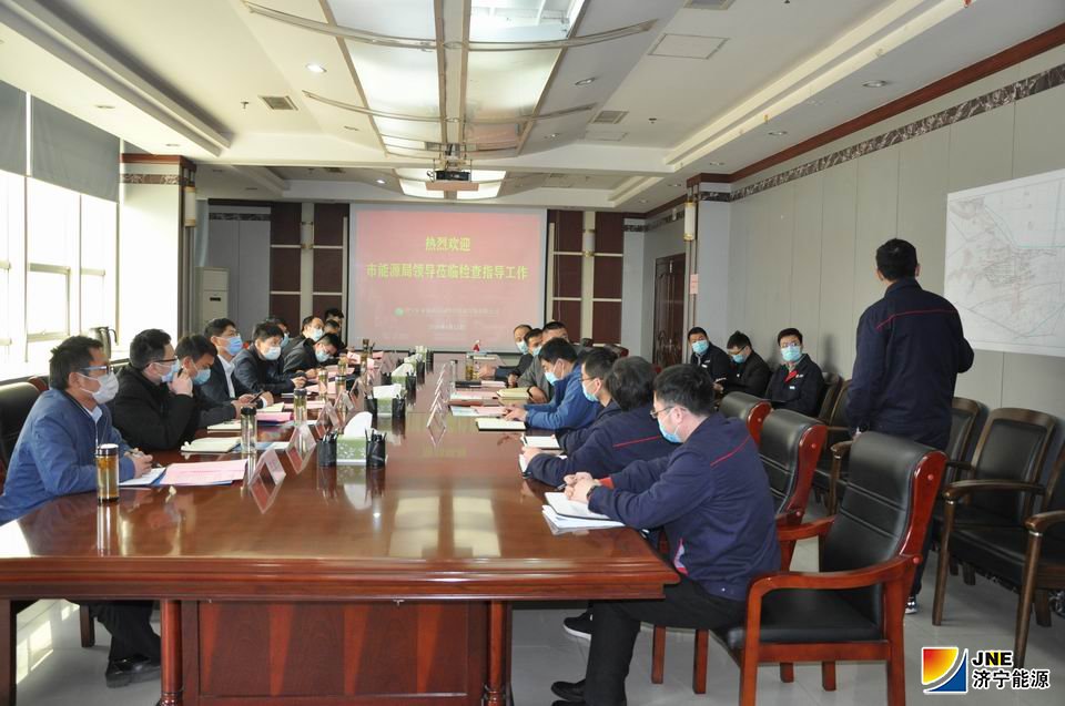 1586856139155338.jpg 4月13日,拼搏在线官方网站-拼搏(中国)
市能源局综合执法队来矿检查二季度安全生产工作1.JPG