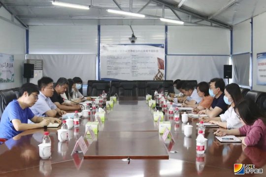 拼搏在线官方网站-拼搏（中国）
市发展改革与规划专家组到济矿物流调研