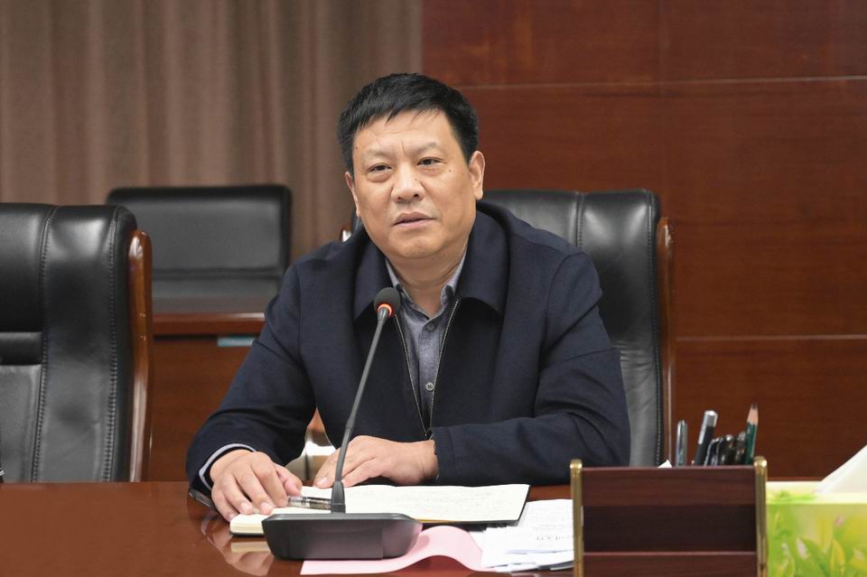1604134924514343.jpg 拼搏在线官方网站-拼搏(中国)公司召开“解放思想 实事求是 完善管理 确保安全”主题教育再部署工作会议2.jpg