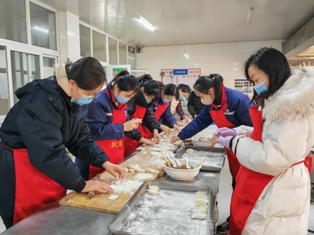拼搏在线官方网站-拼搏（中国）
能源工会“36.5℃服务”让职工幸福感更强