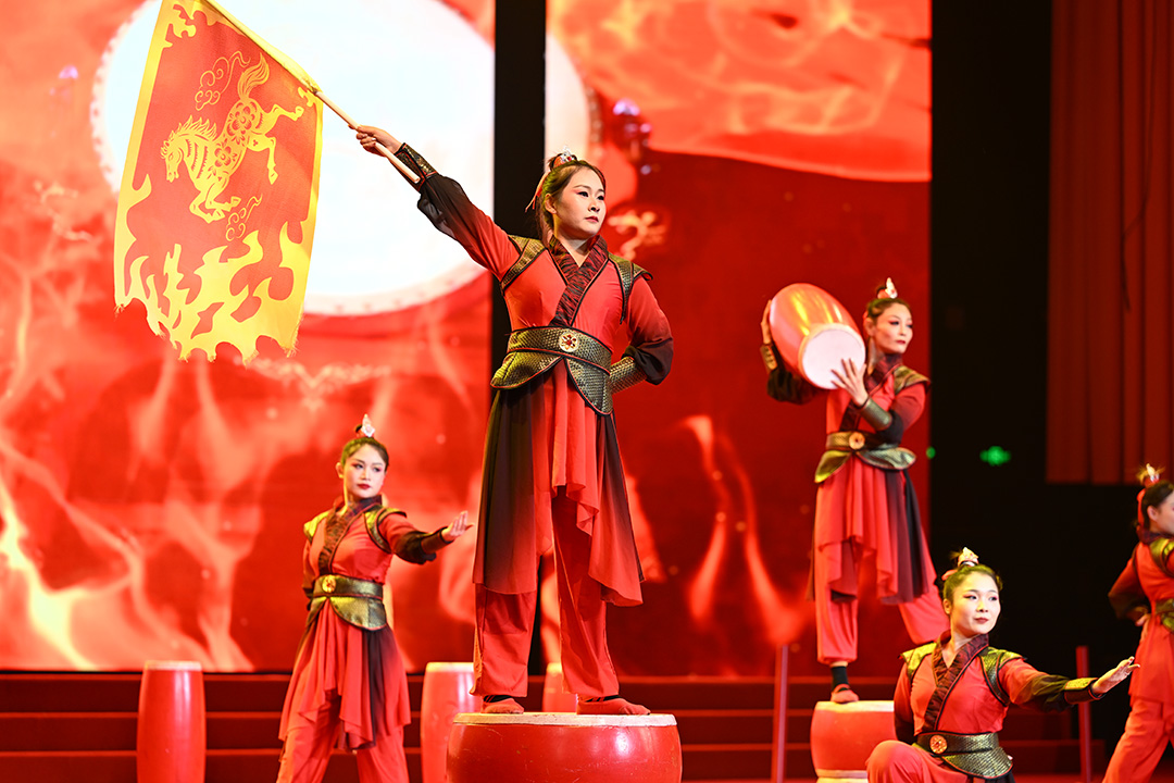 10.杂技2.jpg
